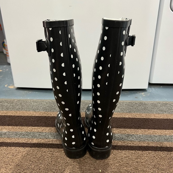 Women’s tall size 6 Rain Boots - Picture 3 of 4